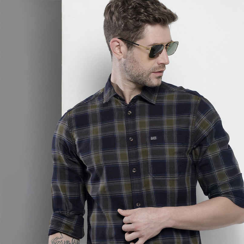 The Indian Garage Co Men's Slim Fit Checkered Casual Shirt | Navy Blue & Green - M The Indian Garage Co Men's Slim Fit Checkered Casual Shirt | Navy Blue & Green - M