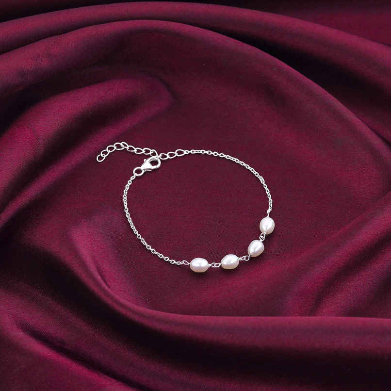 Giva Silver Pearl Glance Bracelet