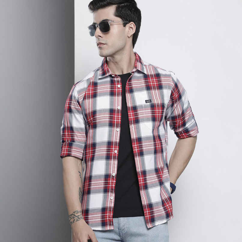 The Indian Garage Co Men's Regular Fit Checkered Casual Shirt | Red - S