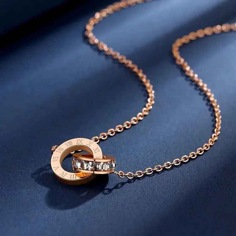 Fashion Frill Women's Interlocking Rings Pendant Chain Gold Onesize