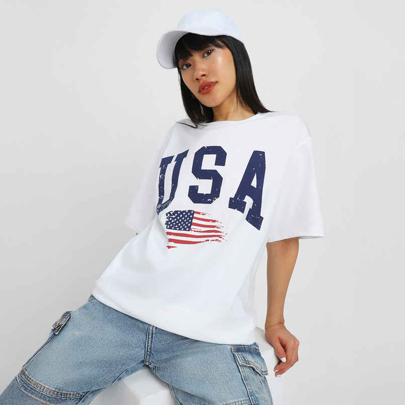 Juneberry White Print Graphic Oversized fit Tshirt for Women - M