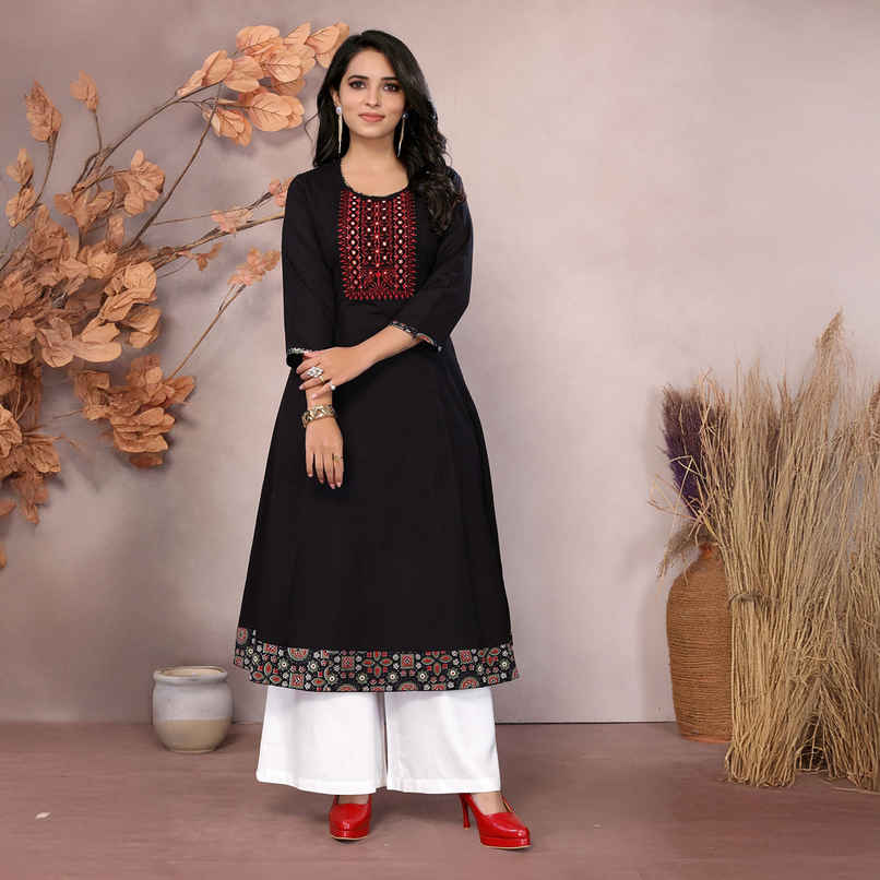 Rangita Women s Black Cotton Embroidered Calf Length Flared Kurta | M Rangita Women s Black Cotton Embroidered Calf Length Flared Kurta | M