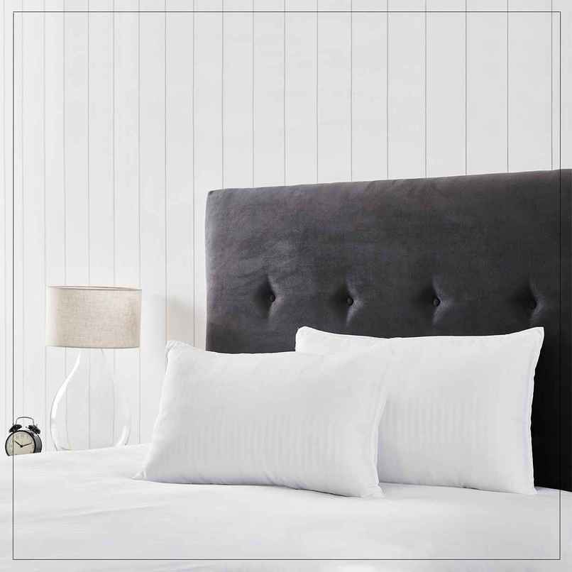 Home Elegance Comfort Living I Anti Microba Pillow | 43cm x 69cm | White Home Elegance Comfort Living I Anti Microba Pillow | 43cm x 69cm | White