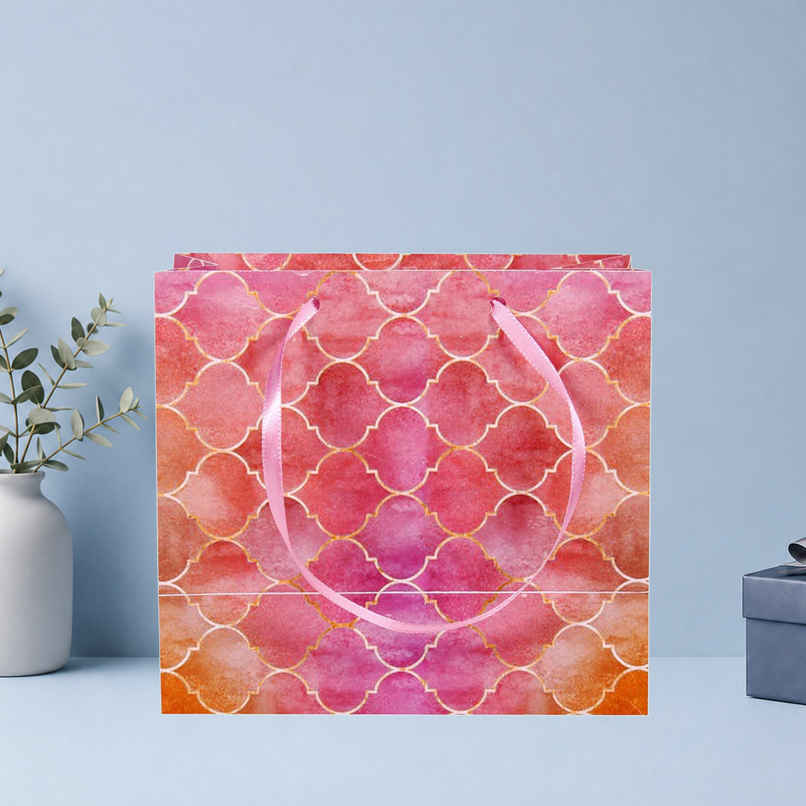 Itsy Bitsy Gift Bags Moroccan Trellis Rosy Shimmer L16 x W17.5 x D9.2cm Itsy Bitsy Gift Bags Moroccan Trellis Rosy Shimmer L16 x W17.5 x D9.2cm