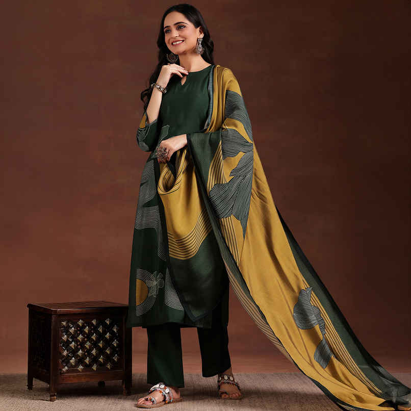 Libas Printed Silk Blend Straight Suit With Dupatta | 36771OH | Green - M