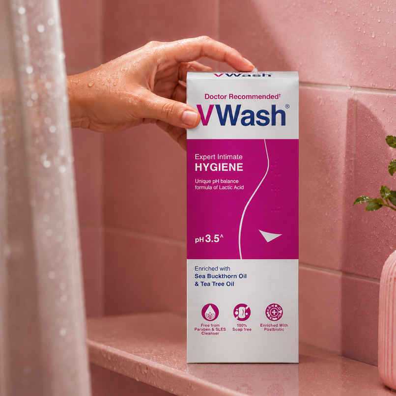 Vwash Plus Expert Intimate Hygiene Wash for Women With pH 3.5 Vwash Plus Expert Intimate Hygiene Wash for Women With pH 3.5