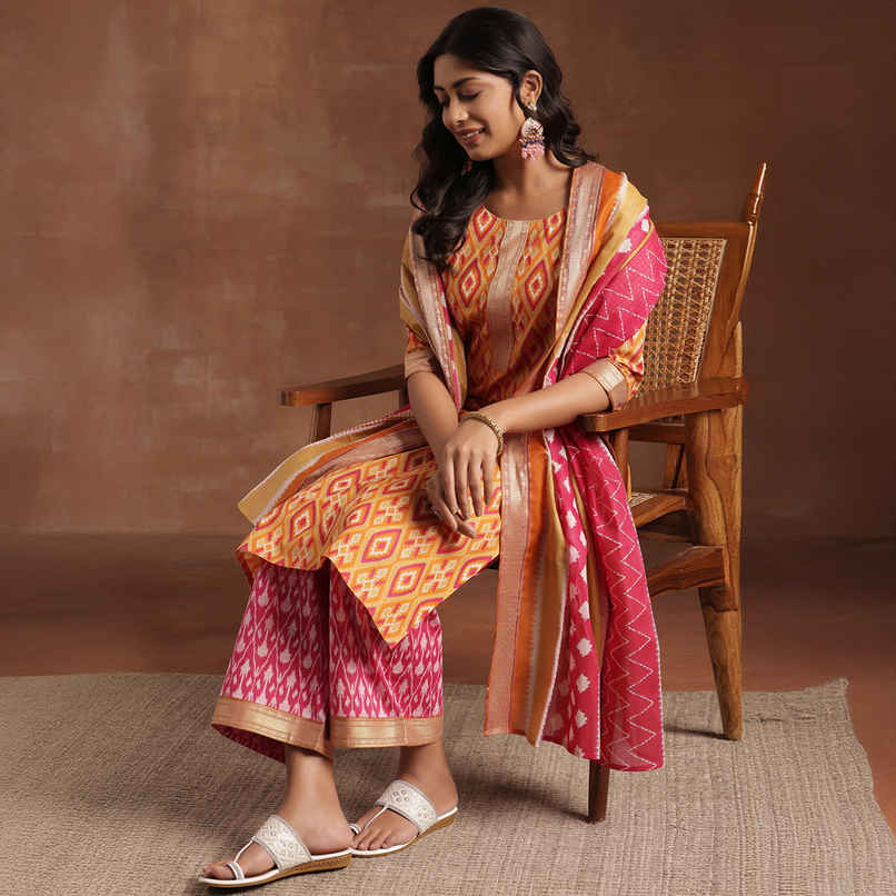 Libas Printed Cotton Straight Suit With Dupatta | 36618H | Orange - M Libas Printed Cotton Straight Suit With Dupatta | 36618H | Orange - M