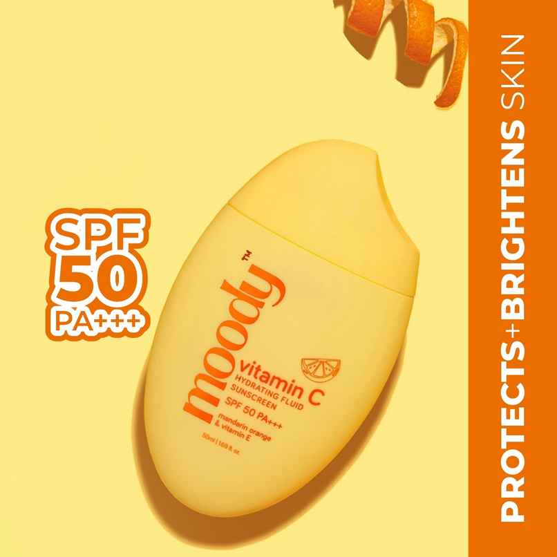 Moody Vitamin C Hydrating Fluid Sunscreen SPF 50 Pa +++ Mandarin Orange & Vitamin E (50 Ml)
