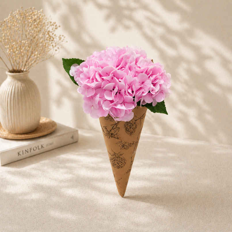 The Flora Single Pink Hydrangea Bouquet