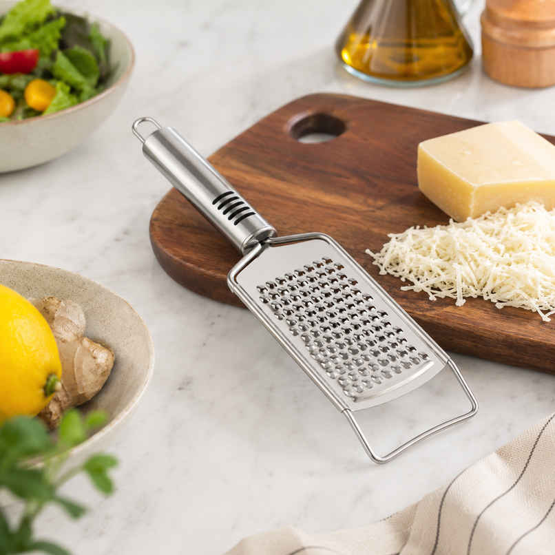 Petals Stainless Steel Cheese/Ginger/Garlic Grater Slicer Petals Stainless Steel Cheese/Ginger/Garlic Grater Slicer