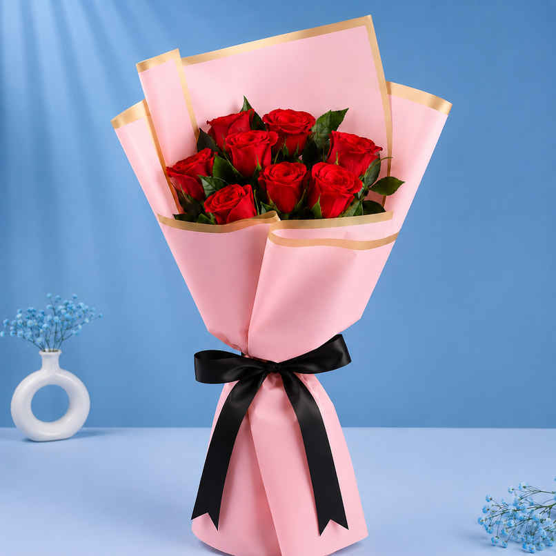 FlowerAura 8 Red Roses Bouquet | Gifting FlowerAura 8 Red Roses Bouquet | Gifting