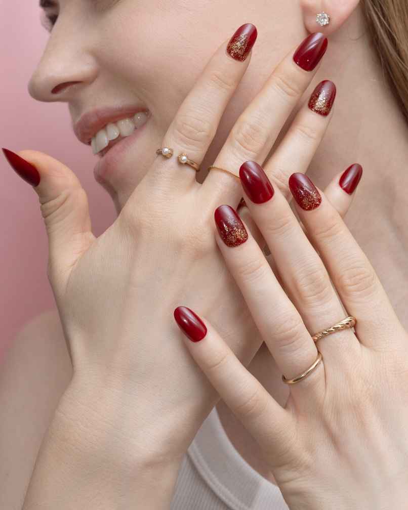 Pep Nails | Red | Glitter | Hand Nails | Round | Glossy Glitter Press On Nails | 24 Nail Tips Pep Nails | Red | Glitter | Hand Nails | Round | Glossy Glitter Press On Nails | 24 Nail Tips