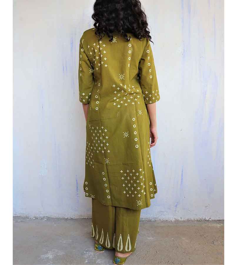 GoSriKi Women's Viscose Rayon Straight Printed Kurta with Palazzo | CHAURYA | Mehandi - XL GoSriKi Women's Viscose Rayon Straight Printed Kurta with Palazzo | CHAURYA | Mehandi - XL