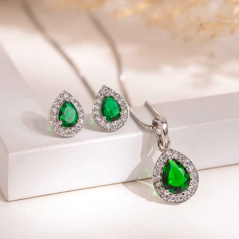 Voylla Sparkling Elegance Emerald Glow Pendant Set