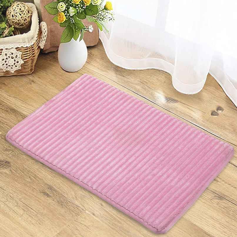 Status Ribbed Anti-Skid Foam Bath Mat | 40 x 60 cm | Pink