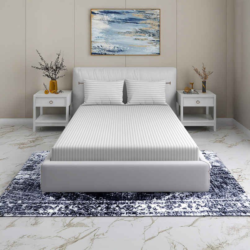 Homeharmony Plain White Lining Double Bed Bedsheet with 2 Pillow Covers (220x250 cm)