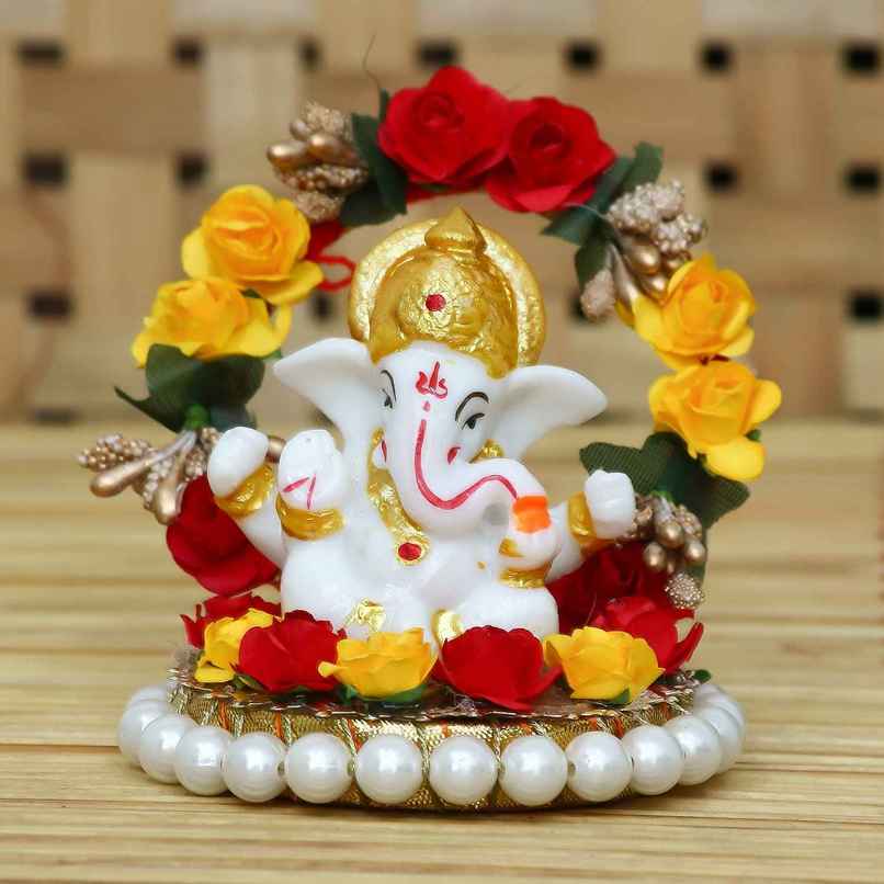 eCraftIndia Lord Ganesha Idol on Decorative Handcrafted Plate for Home and Car eCraftIndia Lord Ganesha Idol on Decorative Handcrafted Plate for Home and Car