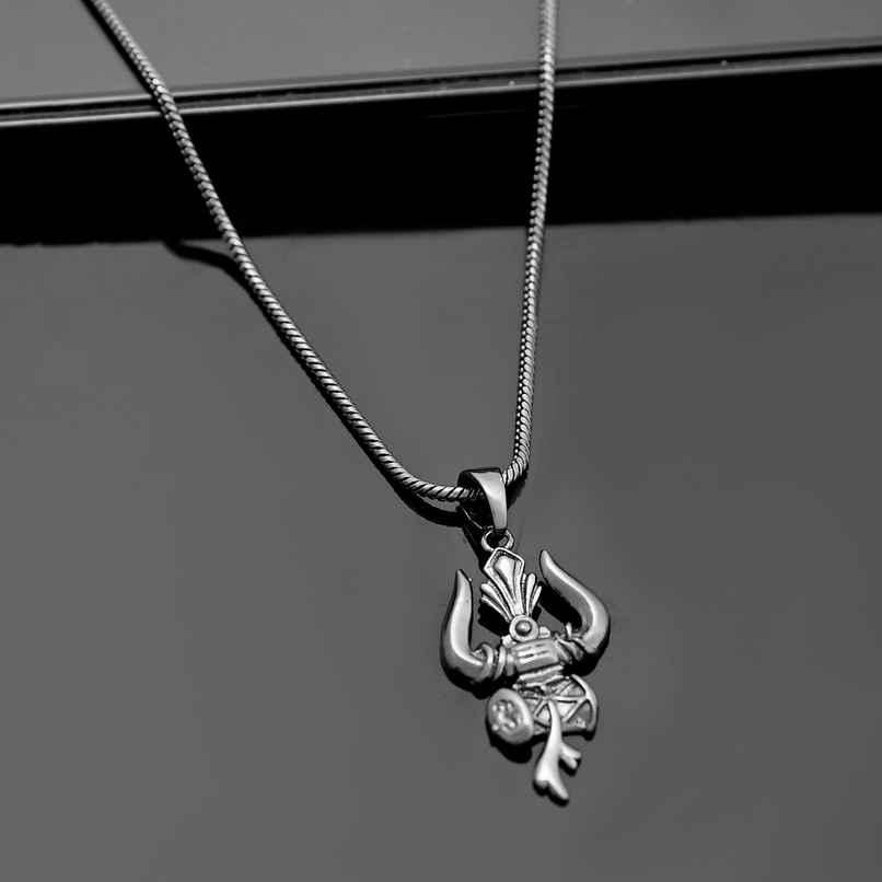 Voylla Eclipse Trishul Traditional Fusion Black Mens Pendant Voylla Eclipse Trishul Traditional Fusion Black Mens Pendant