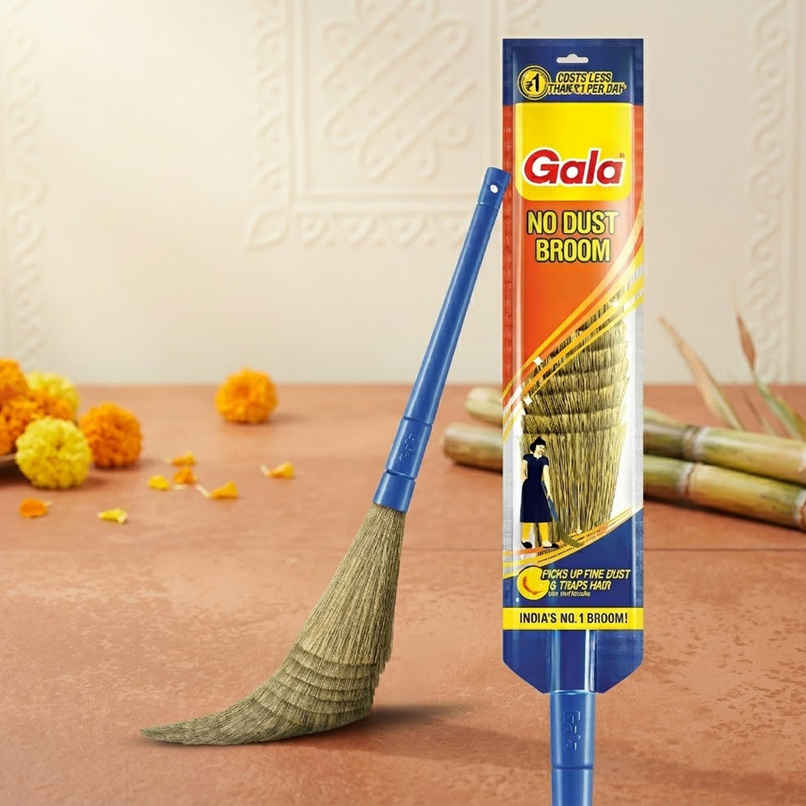 Gala No Dust Floor Cleaning Broom | Jhadu 90cm, Plastic, Blue and Brown