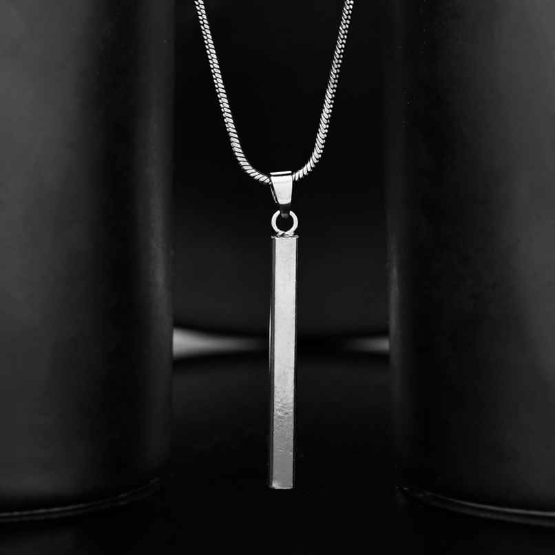 Voylla Eclipse Sleek Black Men s Pendant