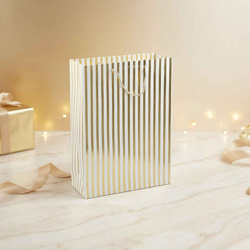 SE7EN Lines Design Gifting Paper Bag | Golden - M SE7EN Lines Design Gifting Paper Bag | Golden - M