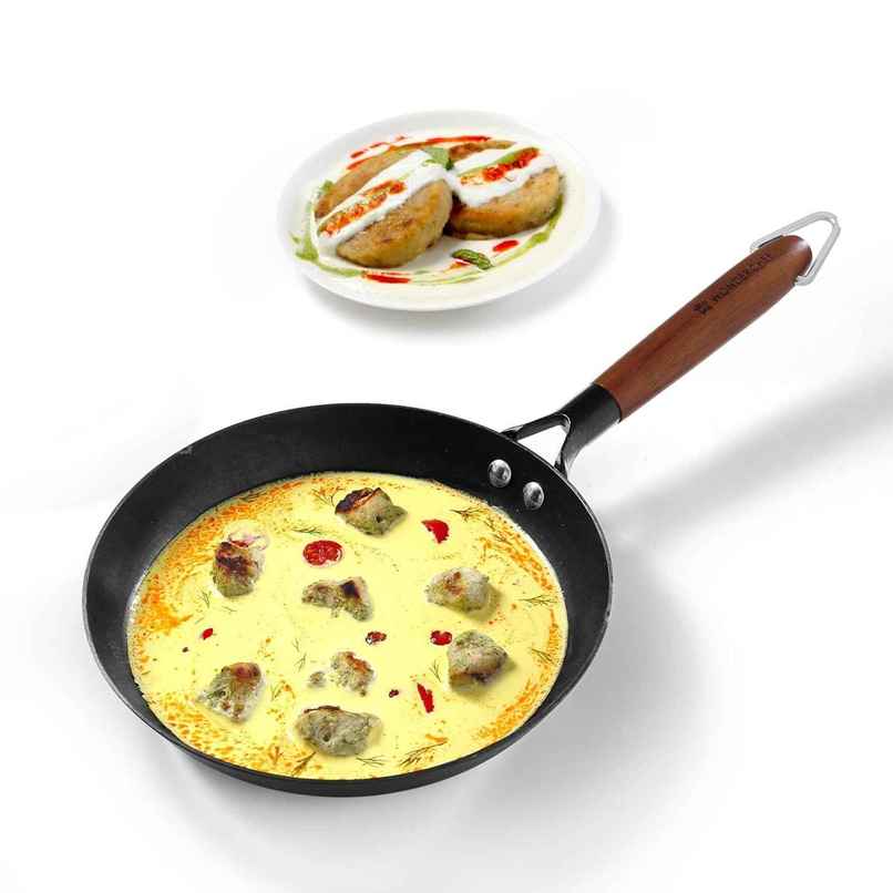 Wonderchef Pre-Seasoned Ferro Light 24Cm Cast Iron Fry Pan | 1.4L Wonderchef Pre-Seasoned Ferro Light 24Cm Cast Iron Fry Pan | 1.4L