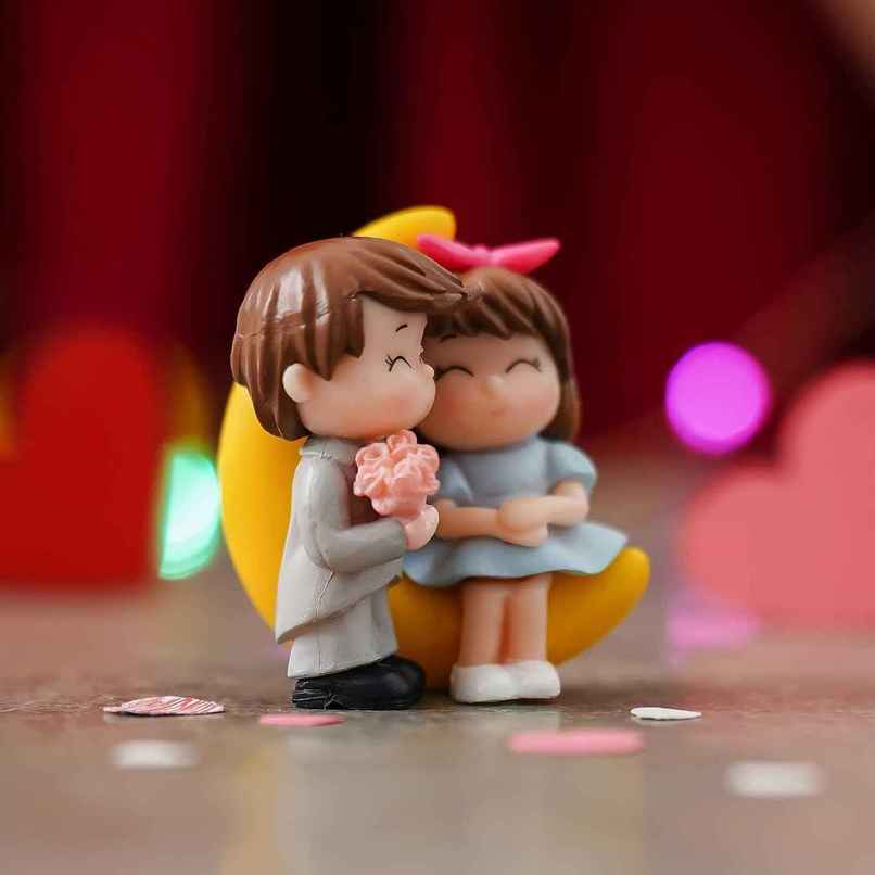 ecraftindia Romantic Moon Couple Showpiece