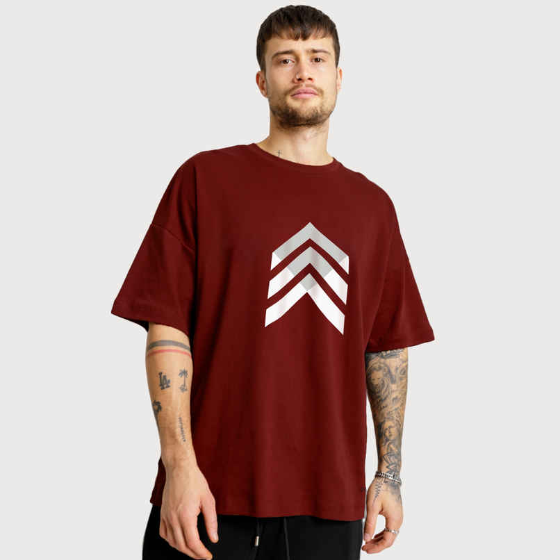 De Tees Men's Oversize T-shirt | M-OST-MAROON-ARROW | Maroon - L