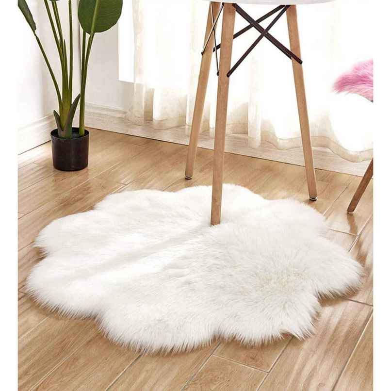 CasaCraft Pepperfry Carpet, 2.46 Feet White Polyester Shaggy Carpet Home Decor Kitchen Rug