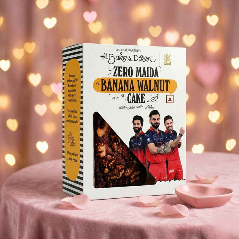 The Baker's Dozen Zero Maida Banana Walnut Cake | Banana Cake | Fruit Cake | Loaded with Walnuts