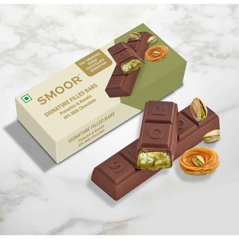 Smoor Pistachio Kunafa Chocolate Bar Smoor Pistachio Kunafa Chocolate Bar