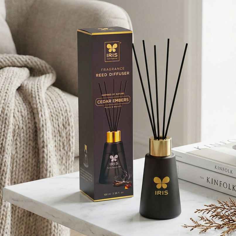 IRIS Cedar Embers Frosted Glass Reed Diffuser Set | Oil and 5 Fibre Reed sticks