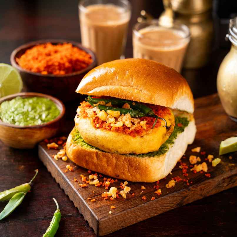 Vada Pav Combo 
