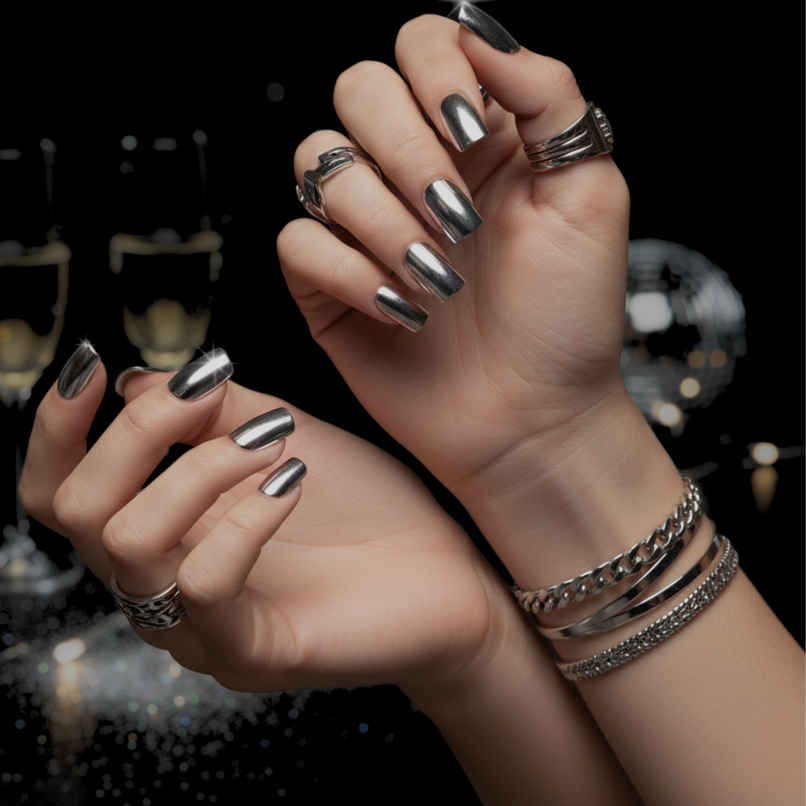 Nailinit Happy Hour Press On Nails