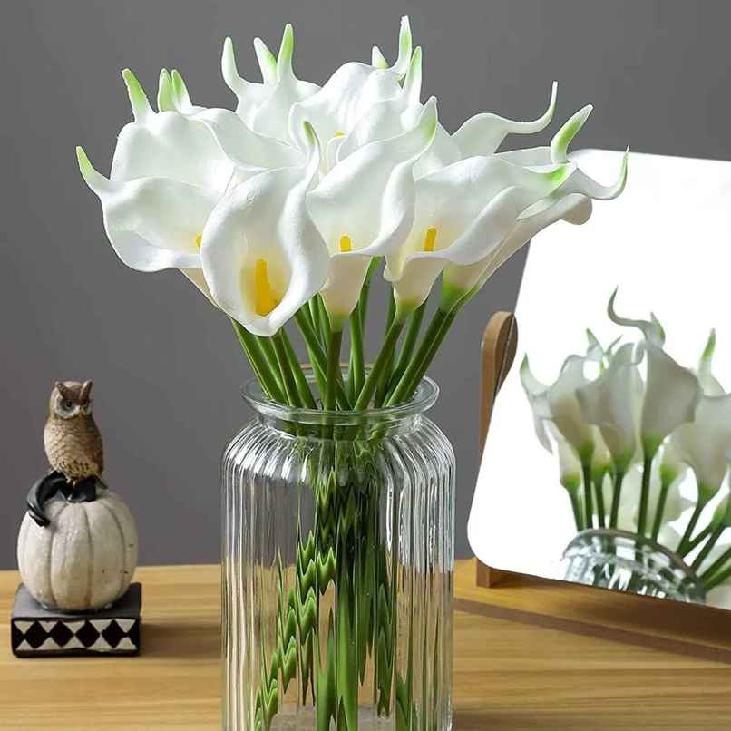 Tied Ribbons 10 Pcs Artificial Calla Lily Flowers Bunch Tied Ribbons 10 Pcs Artificial Calla Lily Flowers Bunch