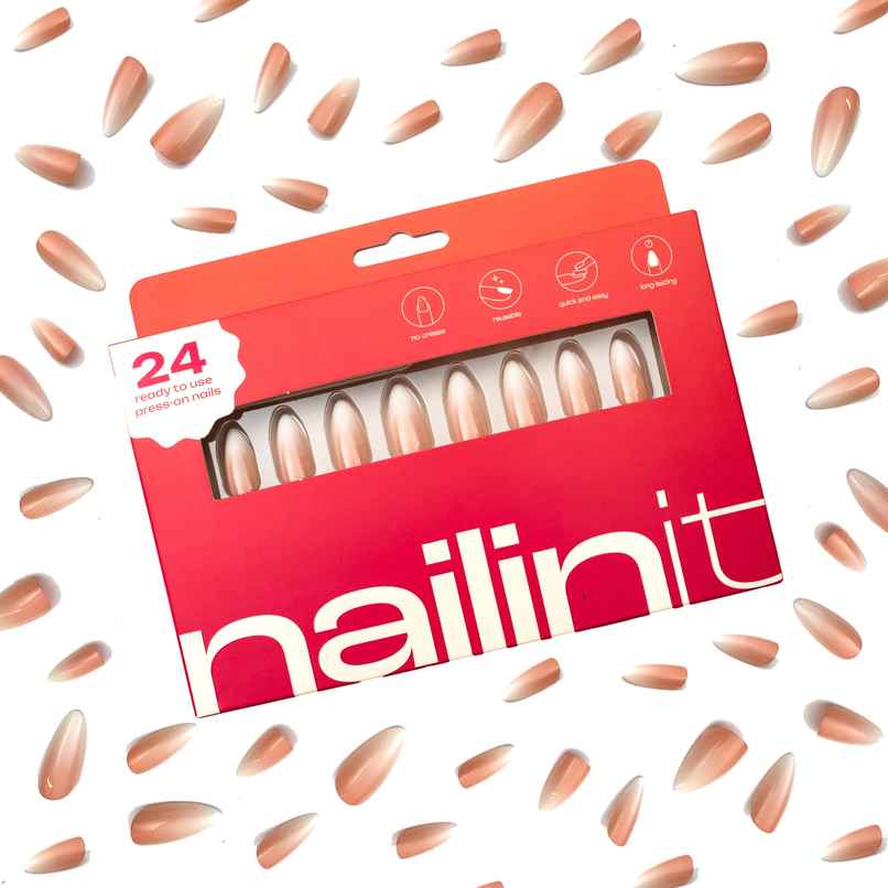 Nailinit Clean Girl Press On Nails