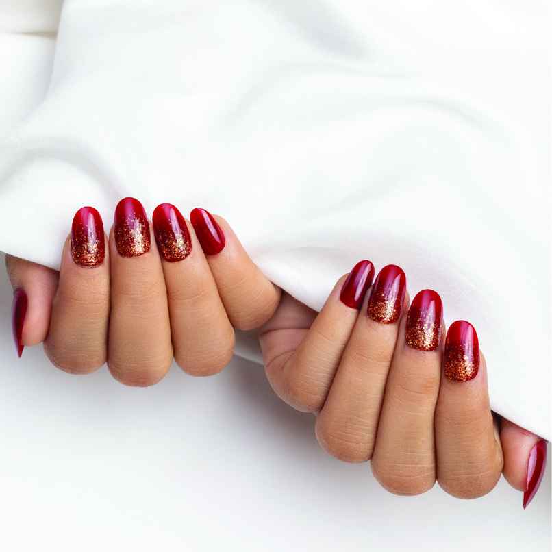 Pep Nails | Red | Glitter | Hand Nails | Round | Glossy Glitter Press On Nails | 24 Nail Tips