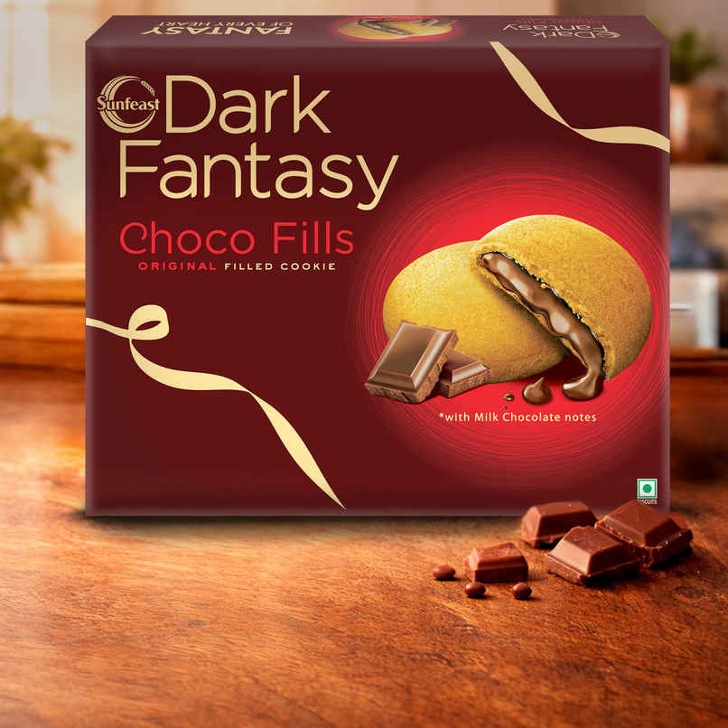 Sunfeast Dark Fantasy Choco Fills, Original Filled Cookies With Choco Creme