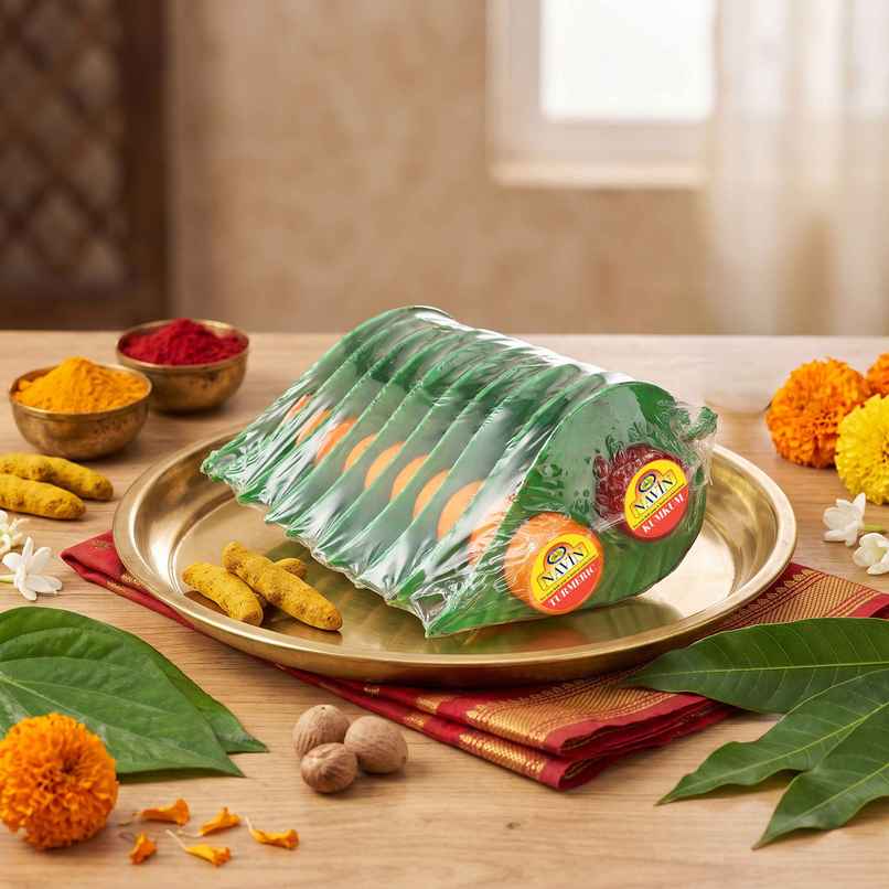 Leaf-Style Tambulam Kit with Kumkum & Turmeric | Pack of 10 | Cycle