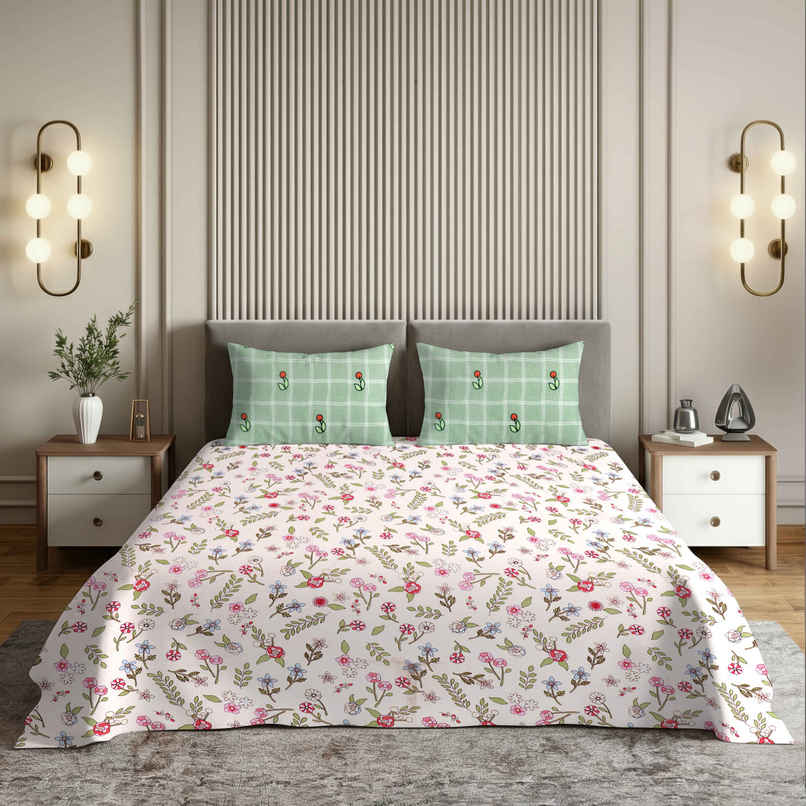 Dream Living 135 GSM King Bedsheet Set |275 x 275 cm| With 2 Pillow Covers