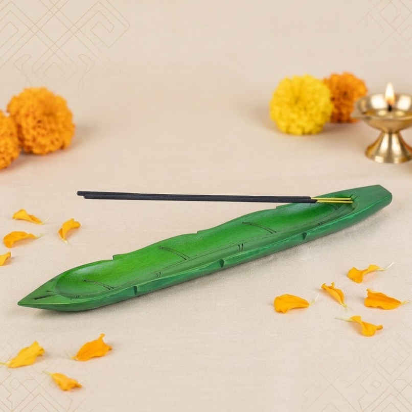 Eco Friendly Leaf Design Ash Catcher and Agarbathi Holder Handcrafted Non Toxic Green Finish Eco Friendly Leaf Design Ash Catcher and Agarbathi Holder Handcrafted Non Toxic Green Finish