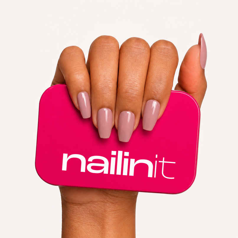 Nailinit Press On Nails Hot Cocoa | Reusable False Nail Extensions with Glue Tabs Nailinit Press On Nails Hot Cocoa | Reusable False Nail Extensions with Glue Tabs