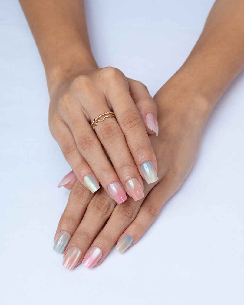 Pep Nails Pastels Glow Medium Coffin Multicolour Cat Eye Reusable Press On Nails 30 Nail Tips