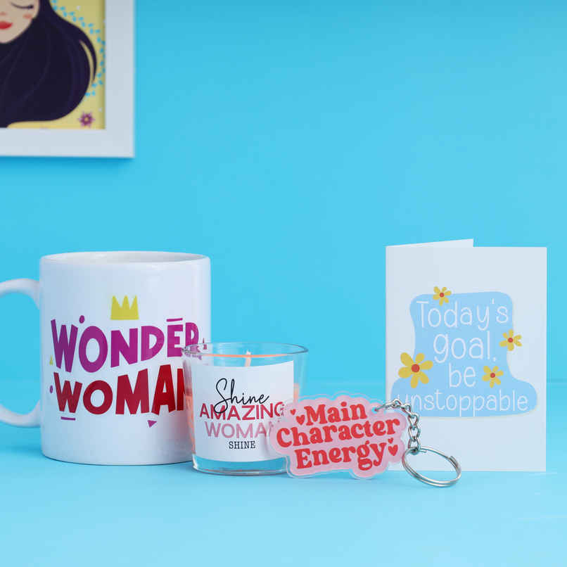 Wonder Woman Mug Hamper | Oye Happy