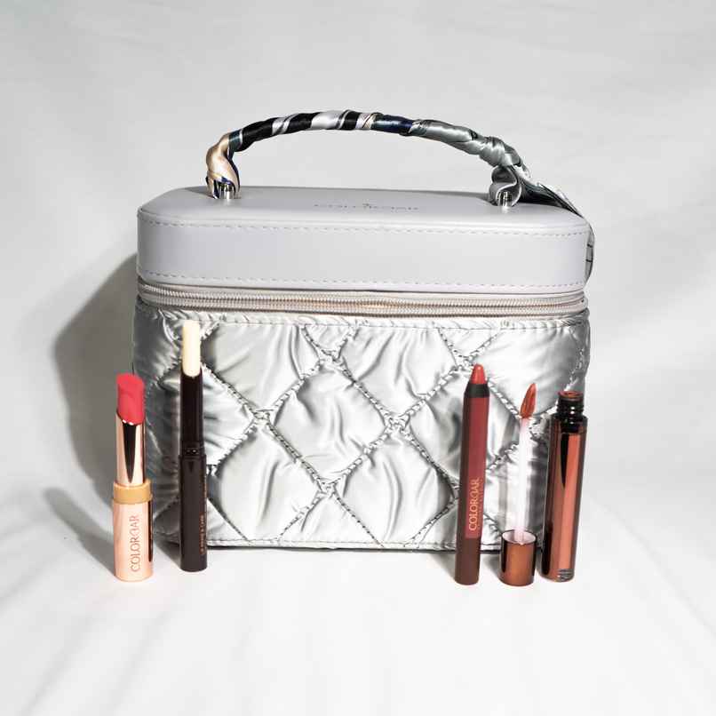 Colorbar Nude Matte Lipstick Makeup Kit | Fun & Creative Colorbar Nude Matte Lipstick Makeup Kit | Fun & Creative