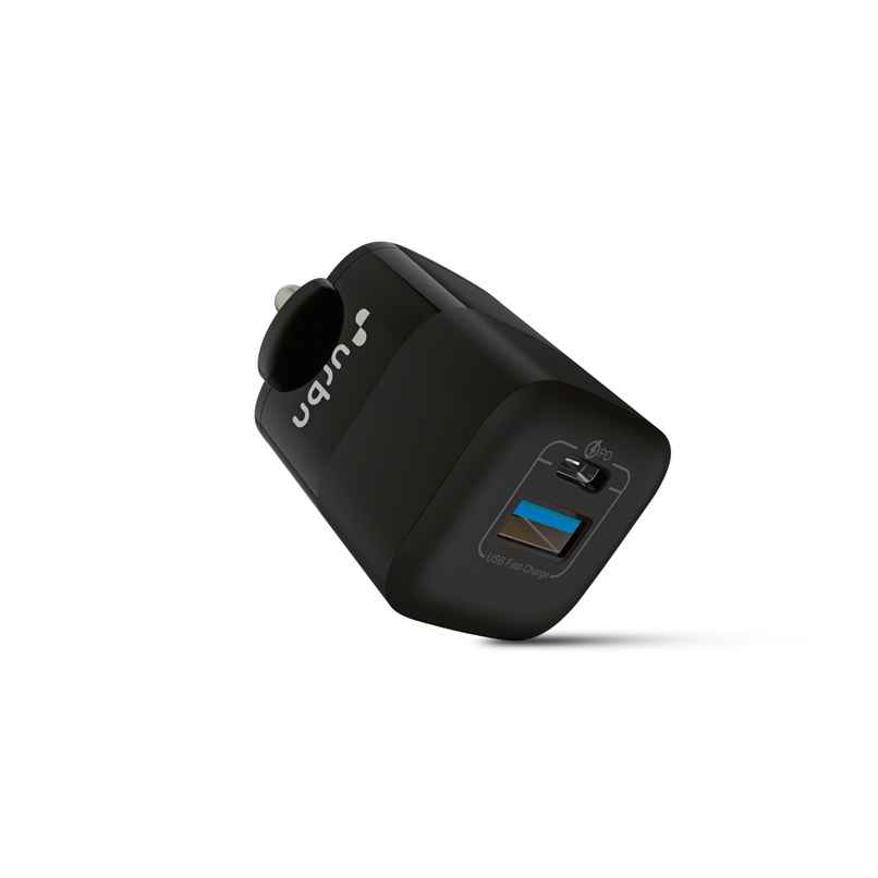 URBN 33 Watts Wall Adapter (Black)