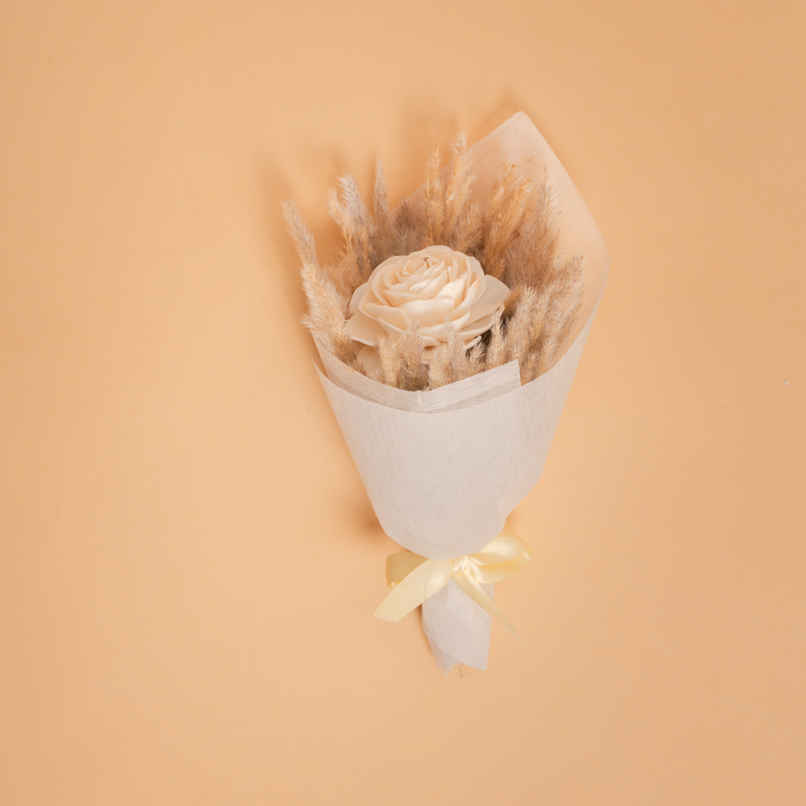 Single White Rose Dried Flowers Bouquet | Rooted Single White Rose Dried Flowers Bouquet | Rooted