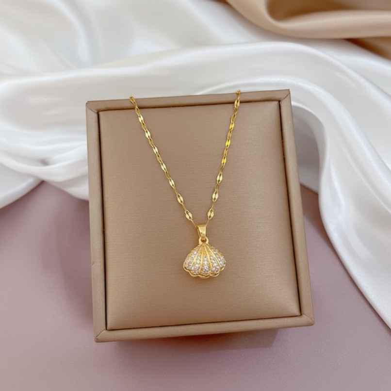 Estailo Fashion Women's Jewellery Necklace & Pendants Gold One Size | N0000402
