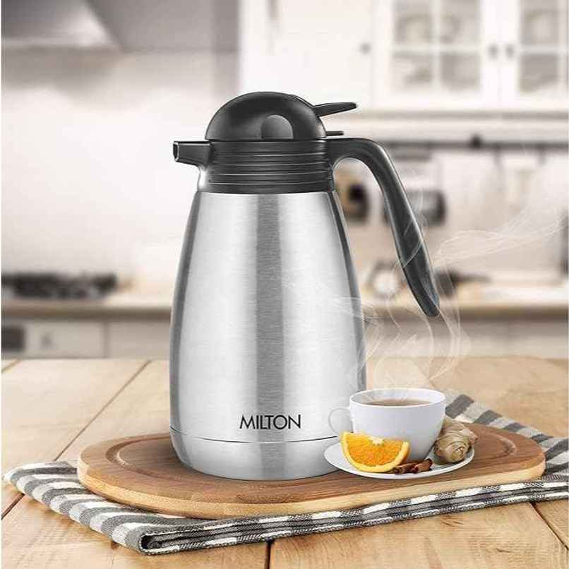 Milton Thermosteel Carafe 24 Hours Hot Or Cold Tea/Coffee Pot, 1500 ml, Silver, Stainless Steel