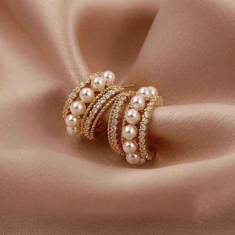 Estailo Fashion Women's Jewellery Earrings Gold Silver | One Size